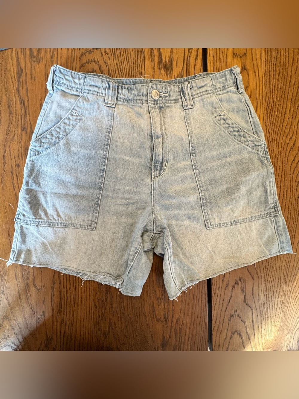 Anthropologie Pilcro light wash denim utility shorts Wanderer Size 27 High Rise